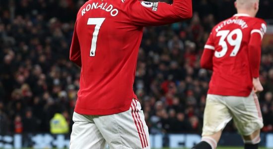 Atmosfir ruang ganti Manchester United dilaporkan tengah memanas setelah munculnya laporan kabar perselisihan antara Mason Greenwood dan Cristiano Ronaldo. Foto: Instagram @manchesterunited.