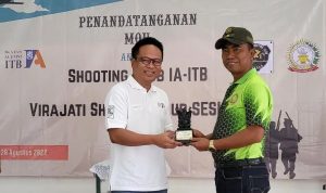 Ikatan Alumni Institut Teknologi Bandung (IA-ITB) resmi bekerjasama dengan Virajati Shooting Club Sesko AD dalam mengadakan kegiatan Shooting Club, Minggu (21/8/2022). Foto: IA ITB.